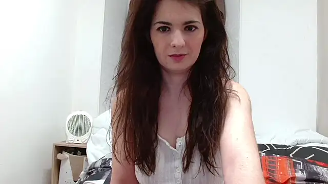 desirmiss1 online show from 12, 11, 2025