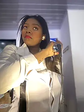 Tayra Siny online show from 22, 2, 2025