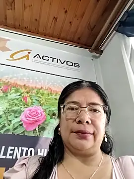 Snapshot of __valentina18 chatting on 9, 2, 2026 valentina18 online show from 9, 2, 2026