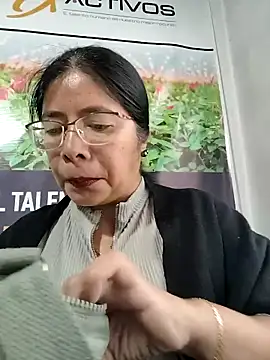 Snapshot of __valentina18 chatting on 24, 2, 2026 valentina18 online show from 24, 2, 2026