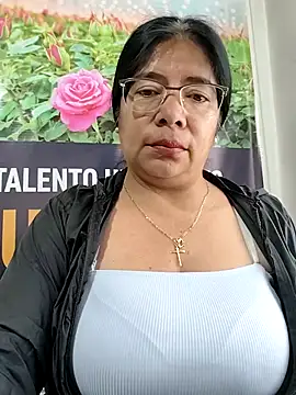 Snapshot of __valentina18 chatting on 4, 3, 2026 valentina18 online show from 4, 3, 2026