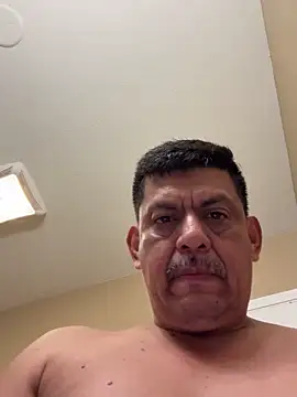 Snapshot of pumaHotz chatting on 7, 3, 2025 pumaHotz online show from 7, 3, 2025