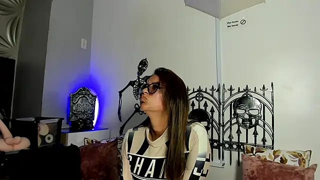 beauti wild25 online show from 6, 10, 2025