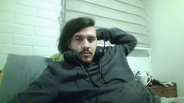 hung weeb online show from 13, 5, 2026
