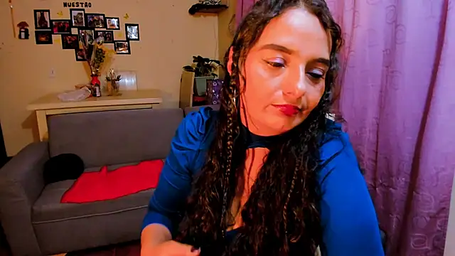 emma luxy online show from 13, 3, 2026