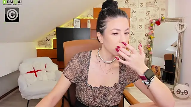 EmillyTaylor online show from 20, 12, 2025