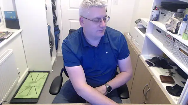 Snapshot of RicRockhard chatting on 25, 2, 2026 RicRockhard online show from 25, 2, 2026