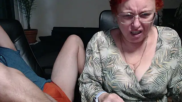 JoannaAndNeighbour online show from 26, 10, 2025