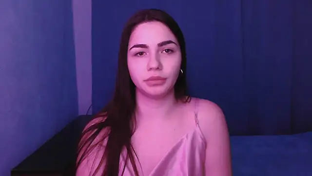 Snapshot of HannahMeid chatting on 11, 2, 2025 HannahMeid online show from 11, 2, 2025