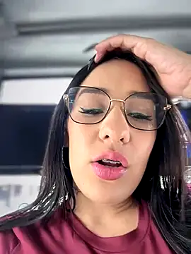   IRIS   online show from 11, 9, 2025