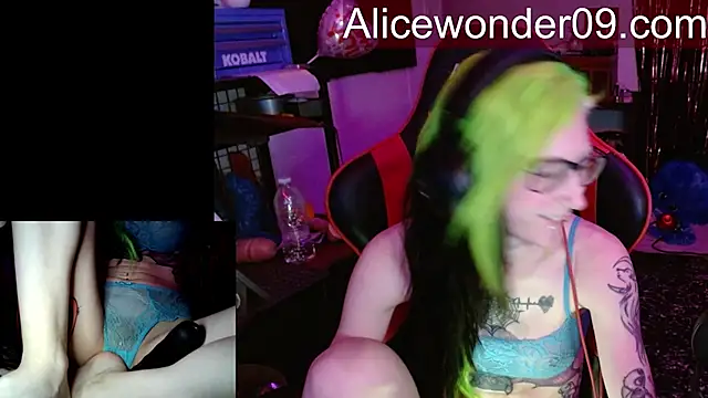 alicewonder09 online show from 14, 3, 2026