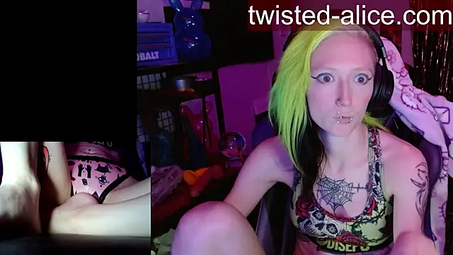 alicewonder09 online show from 6, 4, 2026