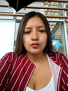 alana 69 online show from 15, 3, 2025