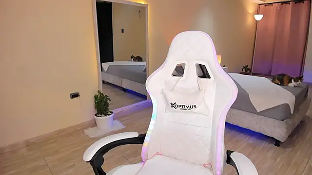 carleee winter online show from 27, 9, 2025