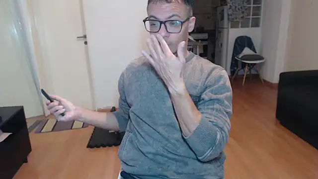 guachin hunk online show from 3, 6, 2026