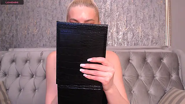 BlondieStar online show from 27, 2, 2026