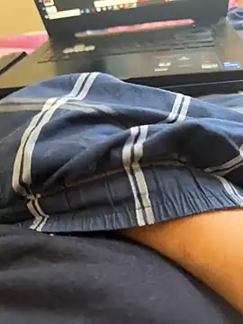 Snapshot of bigdiiiickkk chatting on 19, 5, 2026 bigdiiiickkk online show from 19, 5, 2026