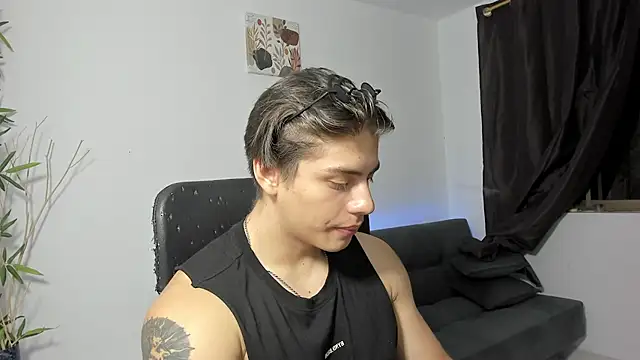 Giordano Russo online show from 26, 12, 2024