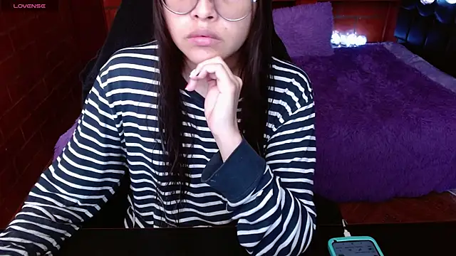 MidoriQuiinn online show from 15, 5, 2026