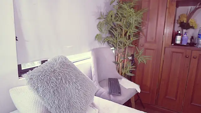 Lucy fit online show from 23, 10, 2025