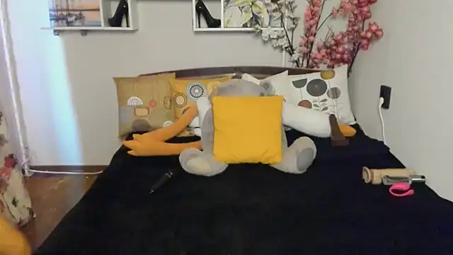 Snapshot of Stripchatlady chatting on 10, 9, 2025 Stripchatlady online show from 10, 9, 2025