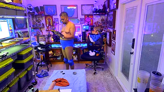 Snapshot of Briefs_bud chatting on 22, 12, 2024 Briefs bud online show from 22, 12, 2024