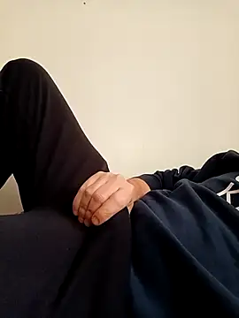 ScalicHat69 online show from 9, 4, 2026