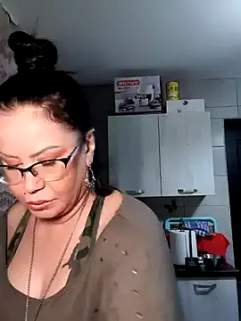 x  KHALEESI  x online show from 6, 1, 2025