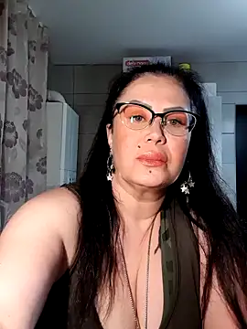 x  KHALEESI  x online show from 11, 1, 2025