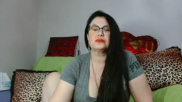 x  KHALEESI  x online show from 1, 2, 2025