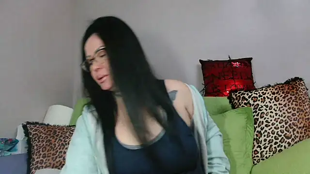 x  KHALEESI  x online show from 16, 2, 2025