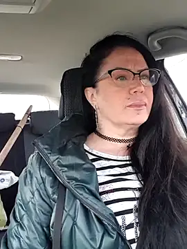 x  KHALEESI  x online show from 10, 3, 2025