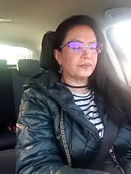 x  KHALEESI  x online show from 15, 12, 2025