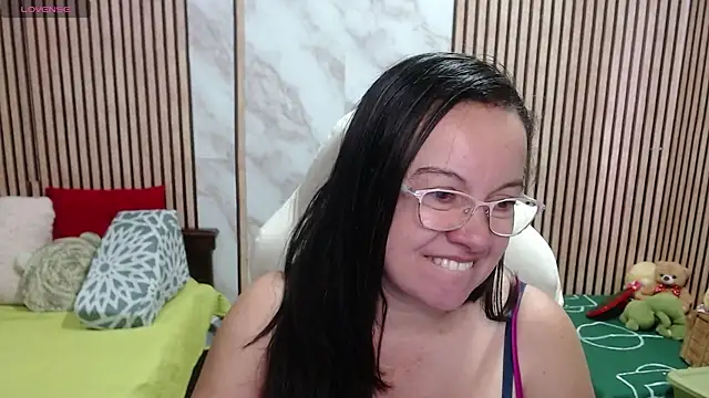 Sonialorens  online show from 21, 7, 2026