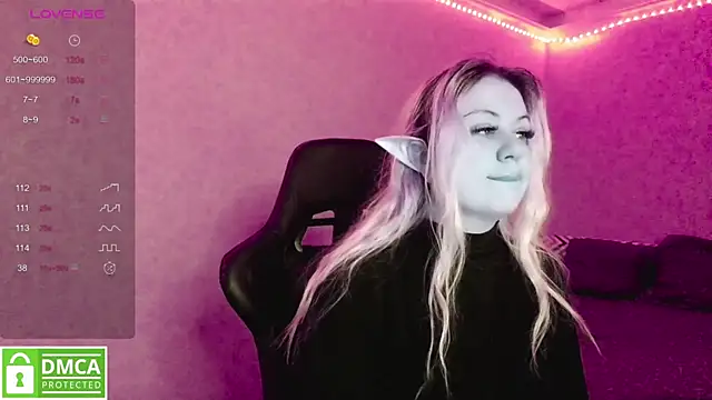 Snapshot of elven_dreams_ chatting on 1, 3, 2025 elven dreams online show from 1, 3, 2025