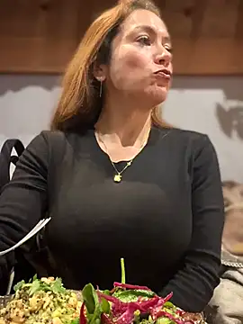 angelitasexy81 online show from 17, 3, 2026