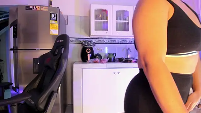 rikaking  online show from 15, 10, 2025