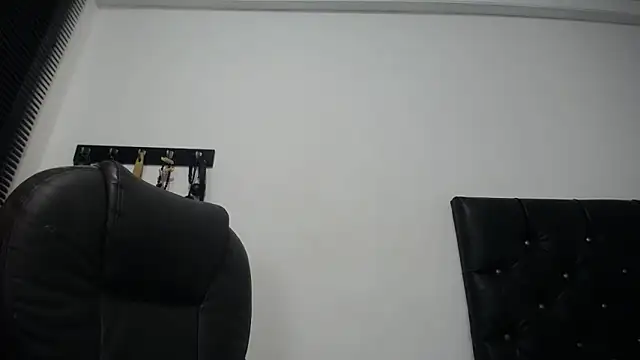 alejandraluxt online show from 31, 1, 2025