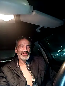 Snapshot of Gumatos chatting on 10, 4, 2026 Gumatos online show from 10, 4, 2026