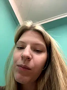 MaryHiggins online show from 3, 10, 2025