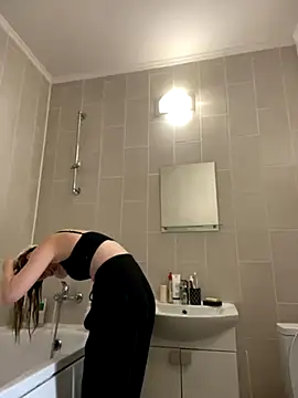 MaryHiggins online show from 12, 10, 2025