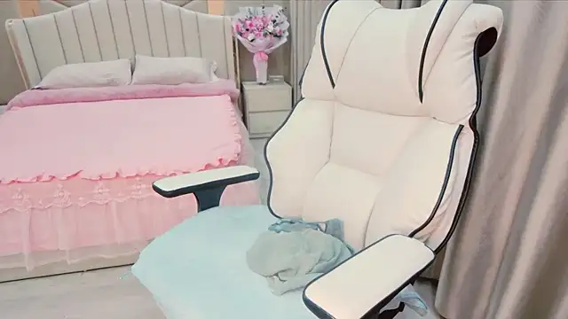 Girl  Funny online show from 15, 1, 2025