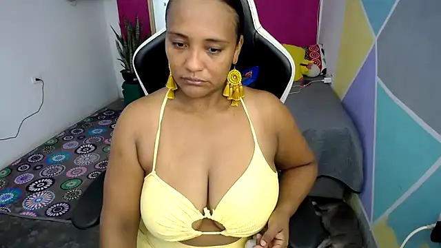 marysol83 online show from 9, 2, 2025