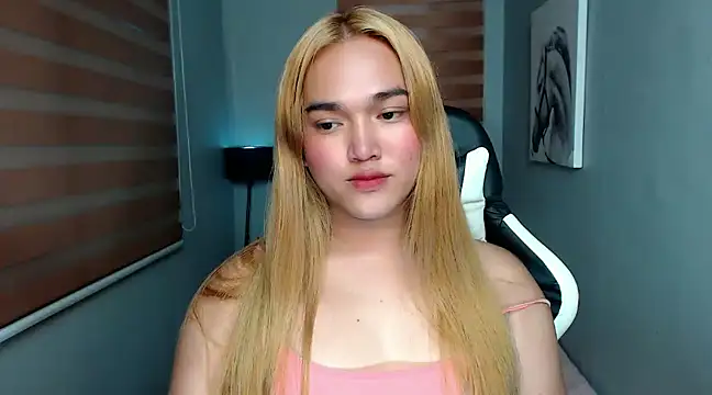 Snapshot of MoaningKylie chatting on 21, 1, 2025 MoaningKylie online show from 21, 1, 2025