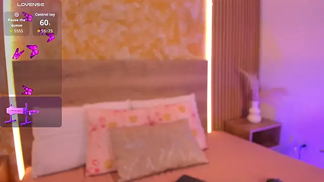 Alana 2916  online show from 7, 10, 2025