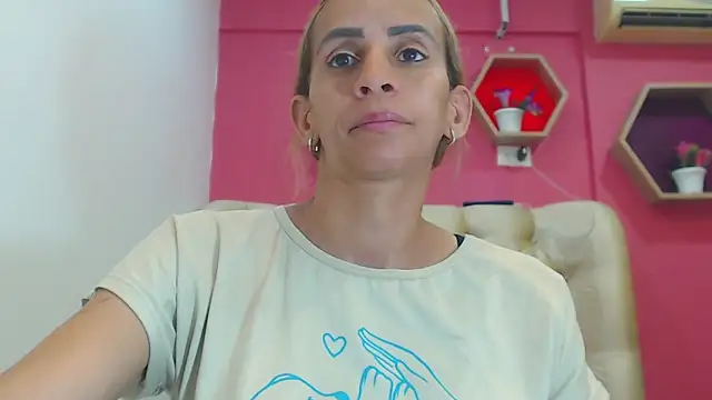 Amber Moore online show from 15, 2, 2026