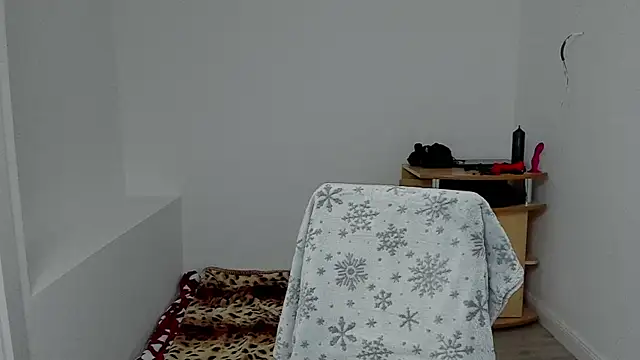 Snapshot of sexxymuscles4u chatting on 12, 12, 2024 sexxymuscles4u online show from 12, 12, 2024