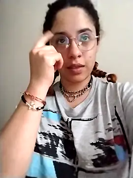 EmmaMelissa0521 online show from 1, 11, 2025