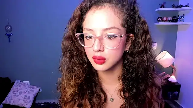 Cassandra Caiin online show from 17, 12, 2024