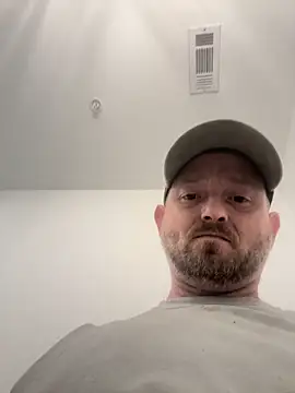 smokeymt420 online show from 13, 10, 2025